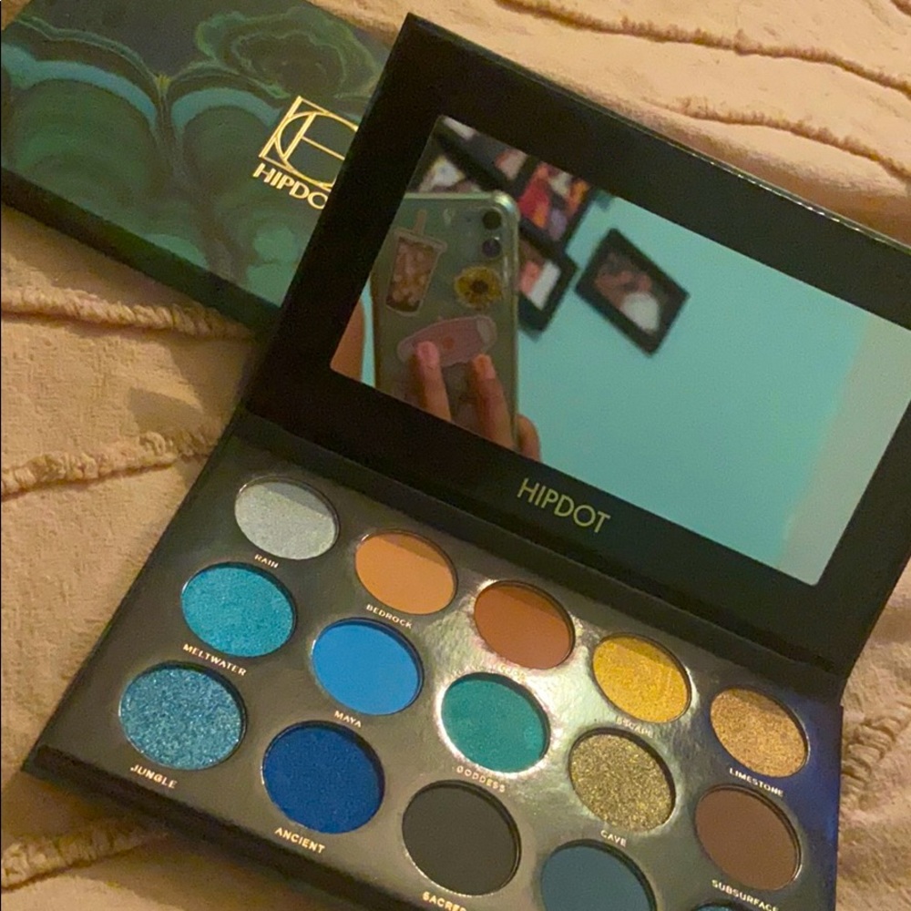 Cenote Eyeshadow Palette